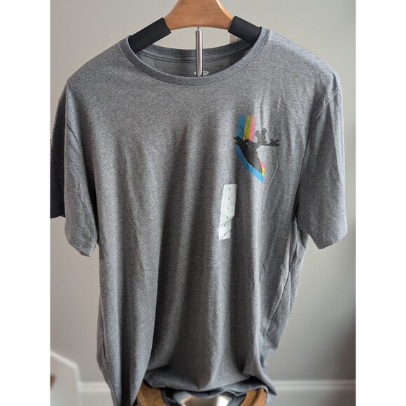Disney Old Navy Mickey Mouse Surfing T Shirt Adult Large Gray New With Tags - Picture 1 of 16